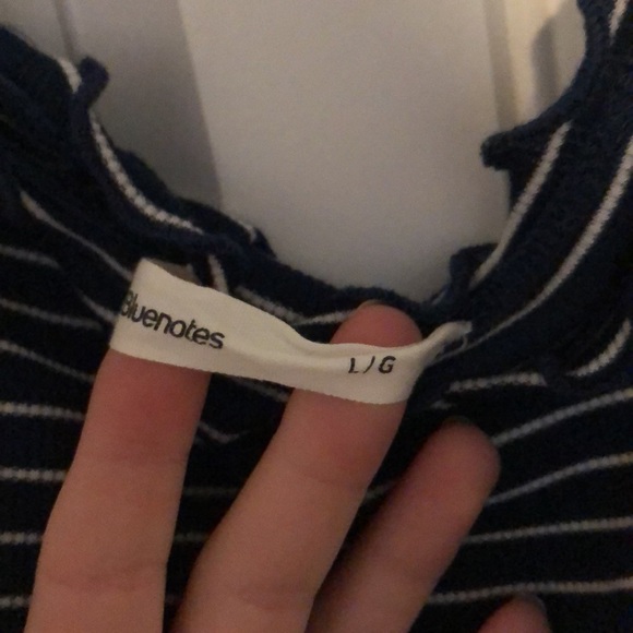 Womens dress - Picture 2 of 4